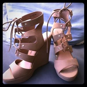 Chinese laundry lace up wedges - sz 7